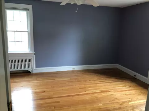 53 Apple Gate Rd, Cranston, RI 02920 photo 9