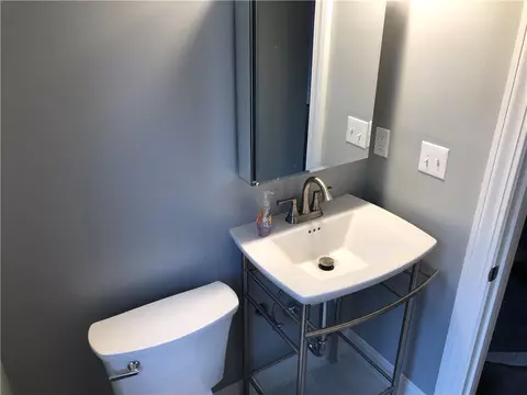 53 Apple Gate Rd, Cranston, RI 02920 photo 13