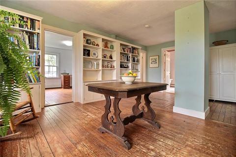 28 Spring St, Westerly, RI 02891 photo 11