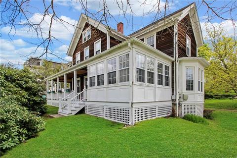 28 Spring St, Westerly, RI 02891 photo 1