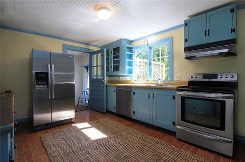 40 Wagner Rd, Westerly, RI 02891 photo 8