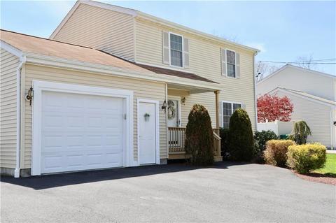 198 Blade St, Warwick, RI 02886 photo 1