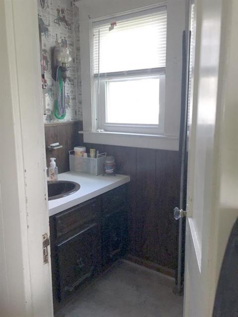 43 Cherry St, Warwick, RI 02888 photo 8