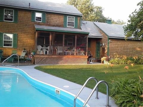 22 Waco Rd, Warwick, RI 02889 photo 4