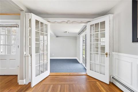 585 Post Rd, Warwick, RI 02888 photo 9