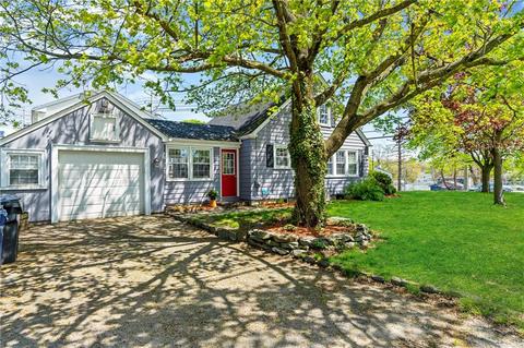 585 Post Rd, Warwick, RI 02888 photo 4