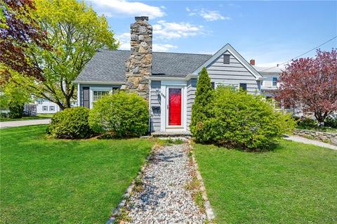 585 Post Rd, Warwick, RI 02888 photo 2