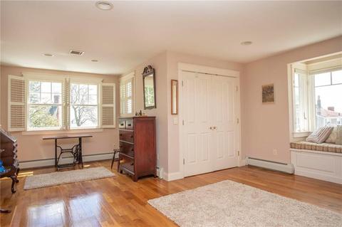1123 Buttonwoods Ave, Warwick, RI 02886 photo 27