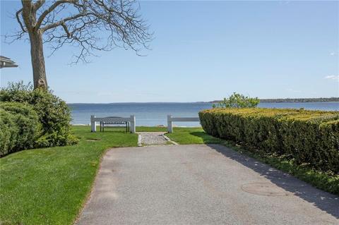 1123 Buttonwoods Ave, Warwick, RI 02886 photo 33