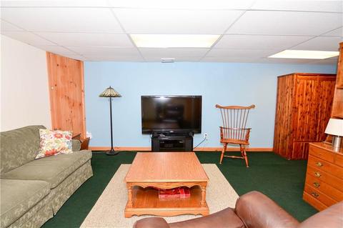 450 Long St, Warwick, RI 02886 photo 15