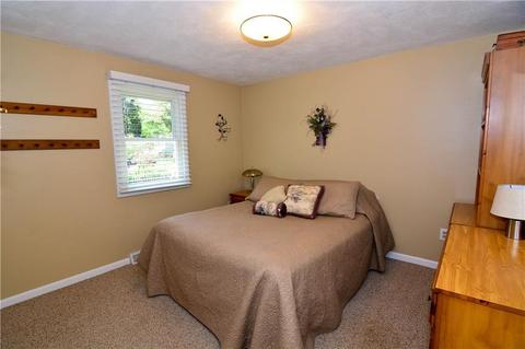 450 Long St, Warwick, RI 02886 photo 11