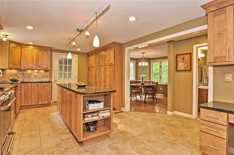 52 Levitt Ln, Exeter, RI 02822 photo 3