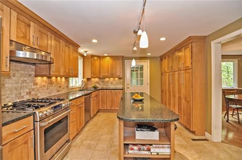 52 Levitt Ln, Exeter, RI 02822 photo 4