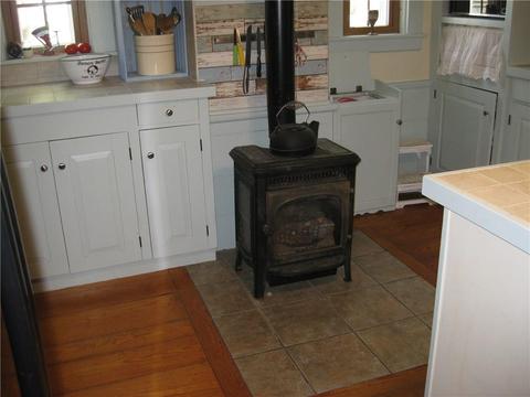 710 Maple Valley Rd, Coventry, RI 02816 photo 9