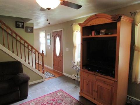 1546 E Wallum Lake Rd, Pascoag, RI 02859 photo 17