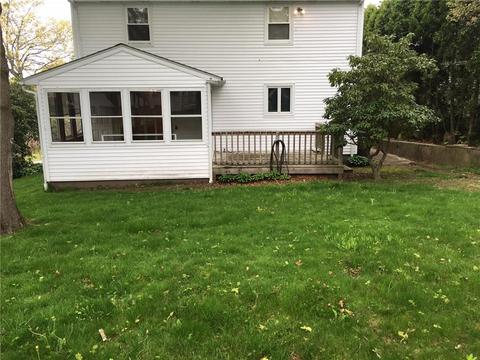 14 Darton St, Coventry, RI 02816 photo 6