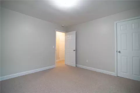 21 Winthrop St, East Providence, RI 02915 photo 22