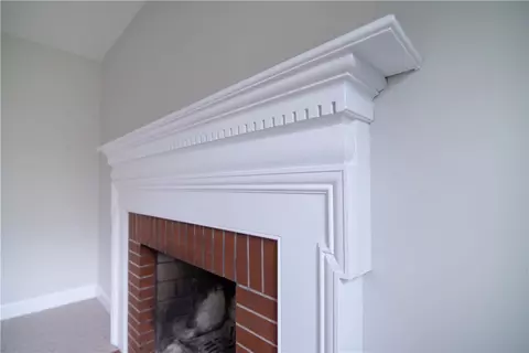 21 Winthrop St, East Providence, RI 02915 photo 10