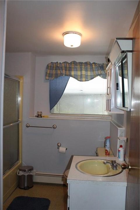 146 Niagara St, Woonsocket, RI 02895 photo 7