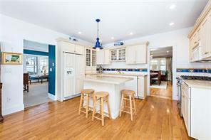 72 Shawomet Ave, Warwick, RI 02889 photo 10