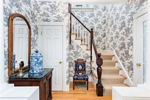72 Shawomet Ave, Warwick, RI 02889 photo 19
