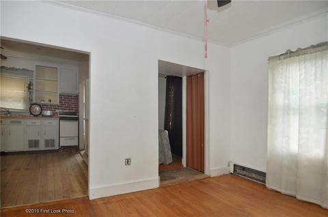 48 Thomas St, Woonsocket, RI 02895 photo 35