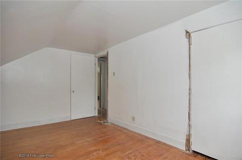 48 Thomas St, Woonsocket, RI 02895 photo 16