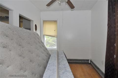 48 Thomas St, Woonsocket, RI 02895 photo 27