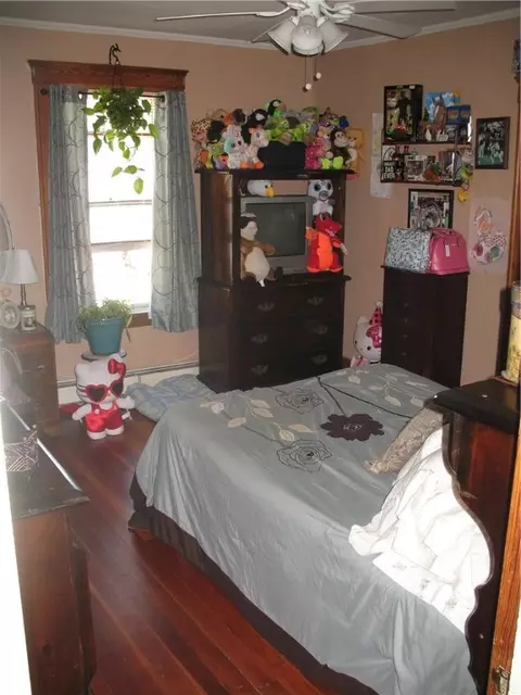 175 Newland Ave, Woonsocket, RI 02895 photo 16