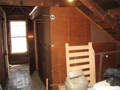 175 Newland Ave, Woonsocket, RI 02895 photo 7