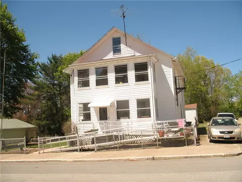 175 Newland Ave, Woonsocket, RI 02895 photo 5