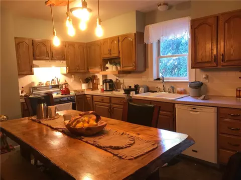 1812 Mendon Rd, Woonsocket, RI 02895 photo 6