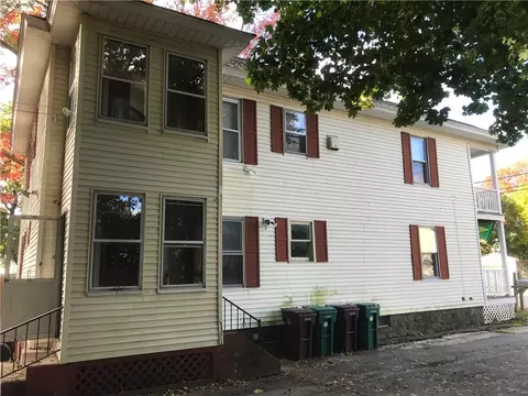 1812 Mendon Rd, Woonsocket, RI 02895 photo 5