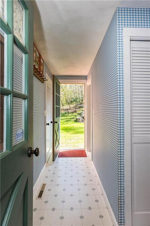 141 Evans Rd, Glocester, RI 02814 photo 2