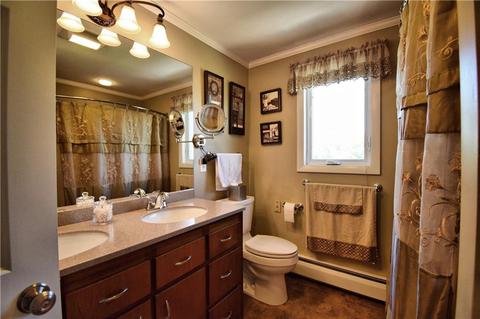 16 Stuart St, Warren, RI 02885 photo 13