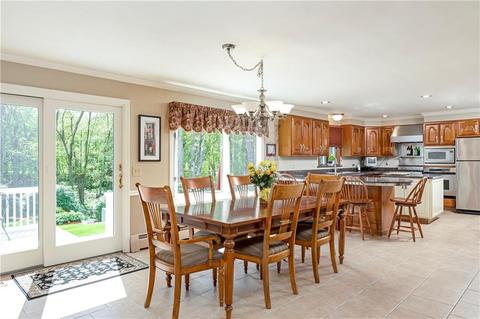 20 Fox Run, Cranston, RI 02921 photo 17