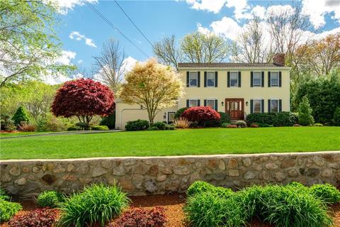 20 Fox Run, Cranston, RI 02921 photo 1