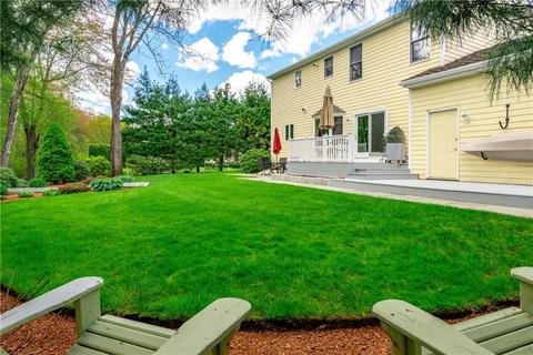 20 Fox Run, Cranston, RI 02921 photo 9