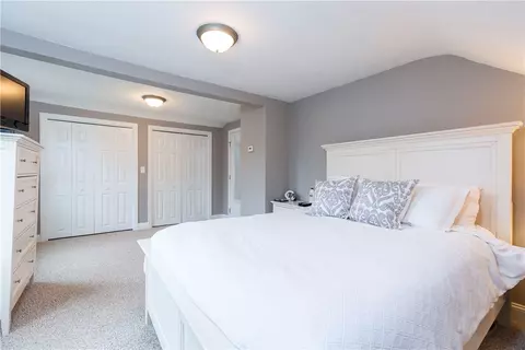 82 Vaughn Ave, Warwick, RI 02886 photo 13