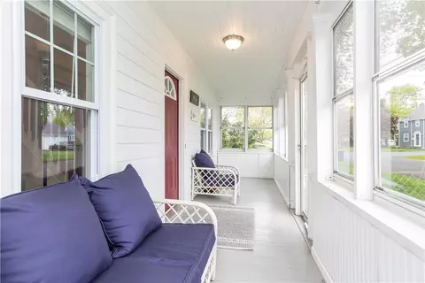 82 Vaughn Ave, Warwick, RI 02886 photo 18