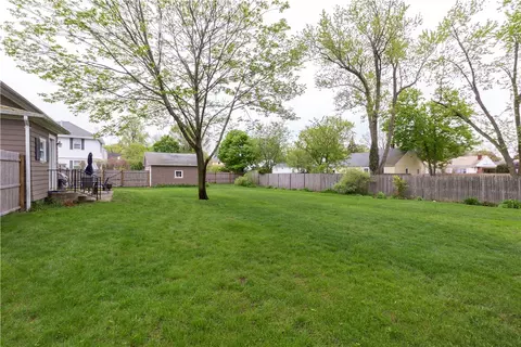82 Vaughn Ave, Warwick, RI 02886 photo 26