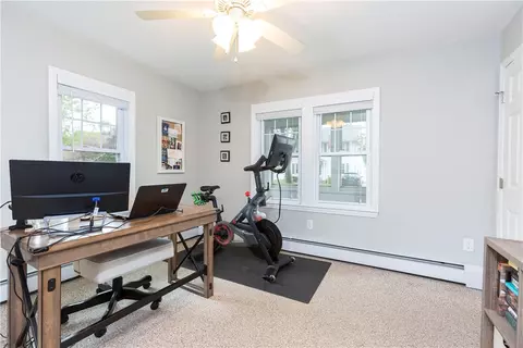 82 Vaughn Ave, Warwick, RI 02886 photo 11