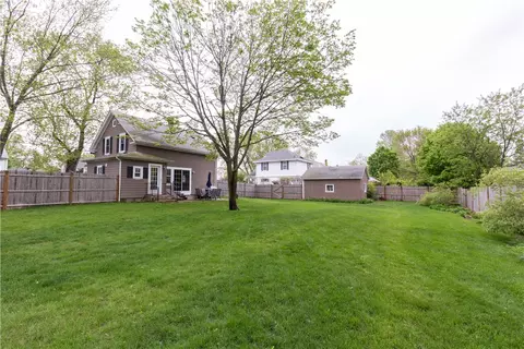 82 Vaughn Ave, Warwick, RI 02886 photo 22