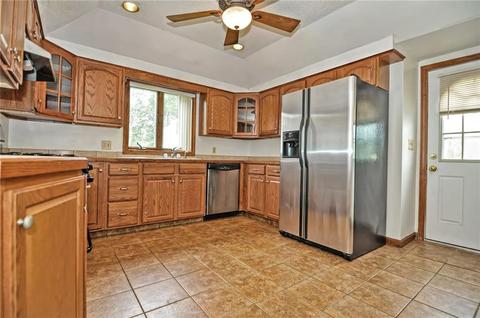 329 New Boston Rd, Fall River, MA 02720 photo 15