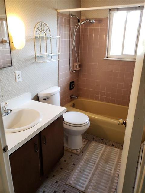 744 Manomet Ct, Warwick, RI 02886 photo 9