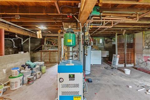 980 Main Ave, Warwick, RI 02886 photo 21