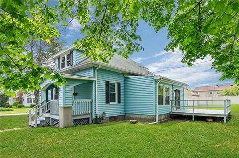 980 Main Ave, Warwick, RI 02886 photo 4
