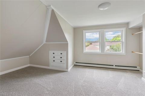 980 Main Ave, Warwick, RI 02886 photo 18