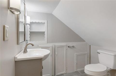 980 Main Ave, Warwick, RI 02886 photo 20