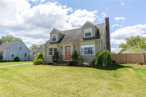 139 Harmony Ct, Warwick, RI 02889 photo 3